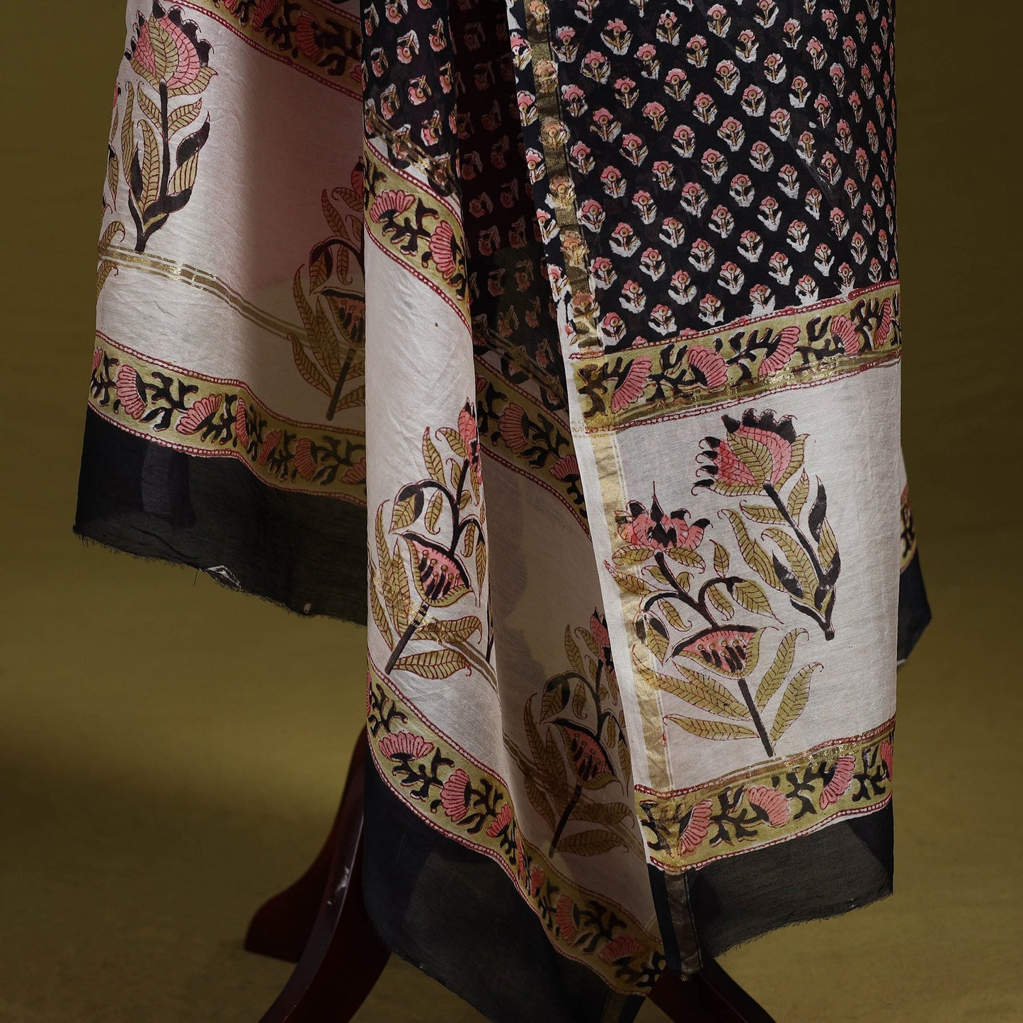 Black - handloom chanderi silk hand sanganeri dupatta 26