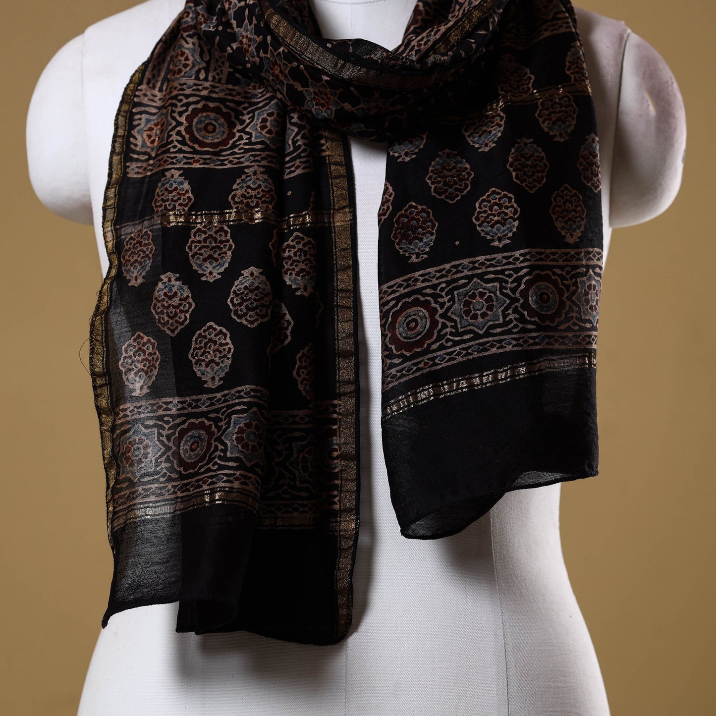 Handloom chanderi silk natural dyed stole 04 - handcrafted