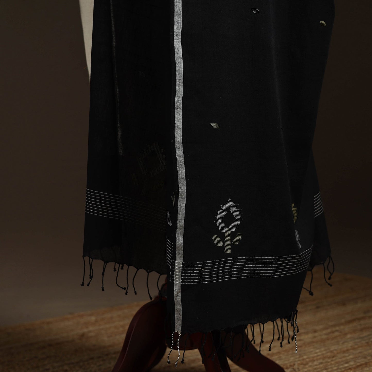 Handloom cotton bengal jamdani dupatta 25 - handcrafted