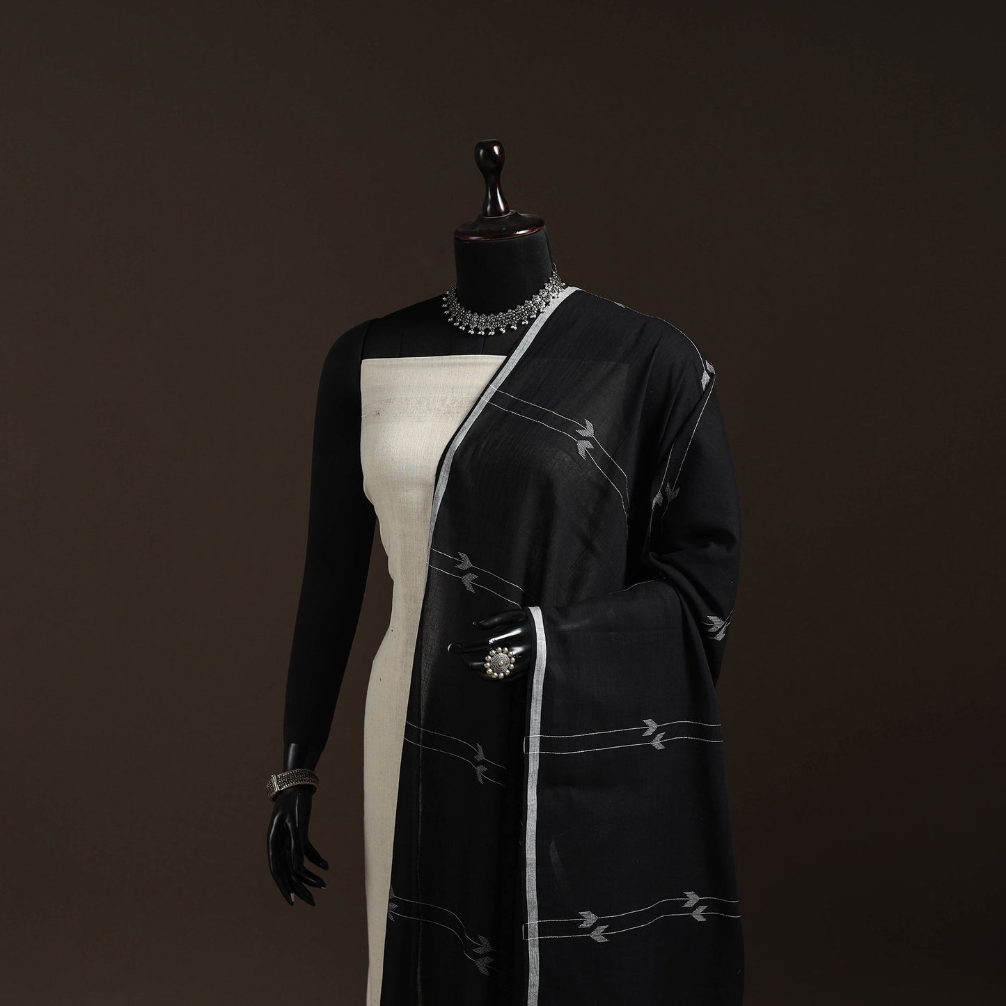 Handloom cotton bengal jamdani dupatta 33 - handcrafted