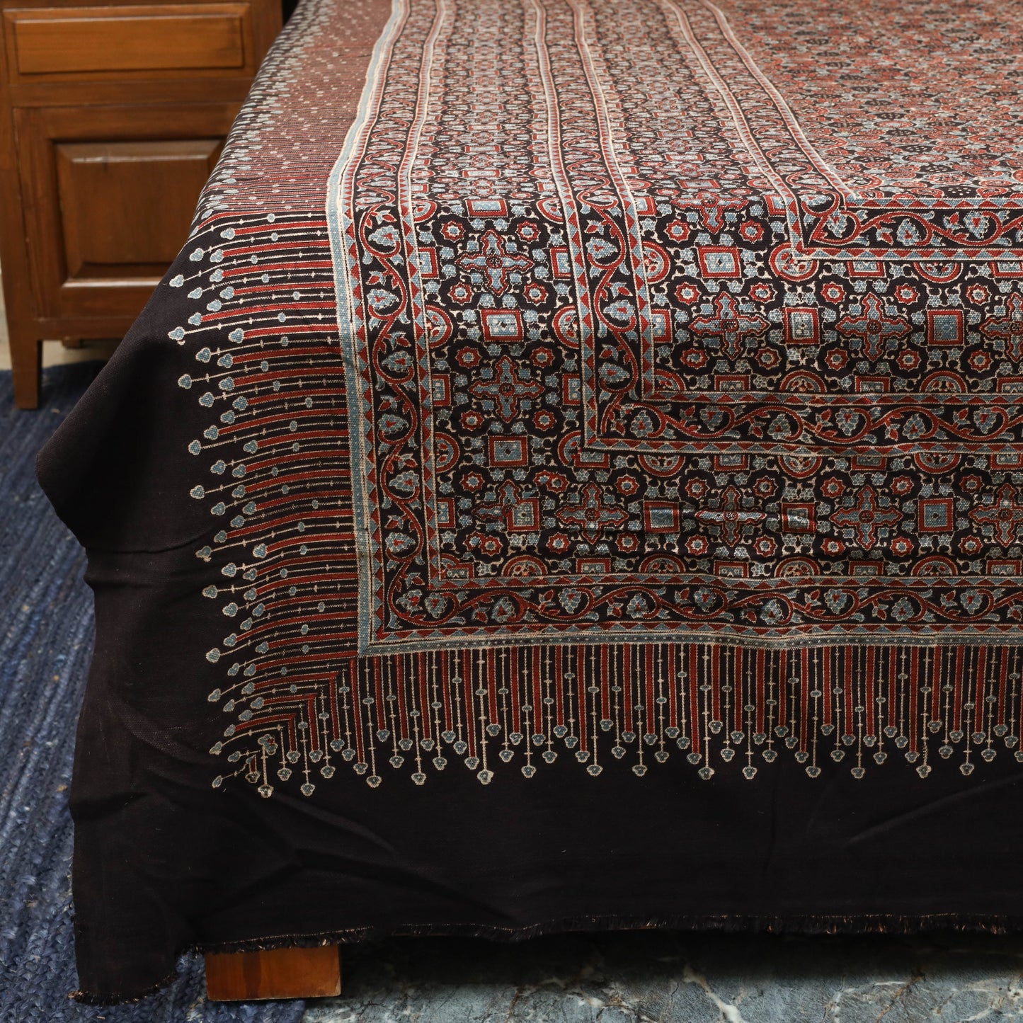 Black - handloom cotton double bed sheet (108 x 90 in) 15