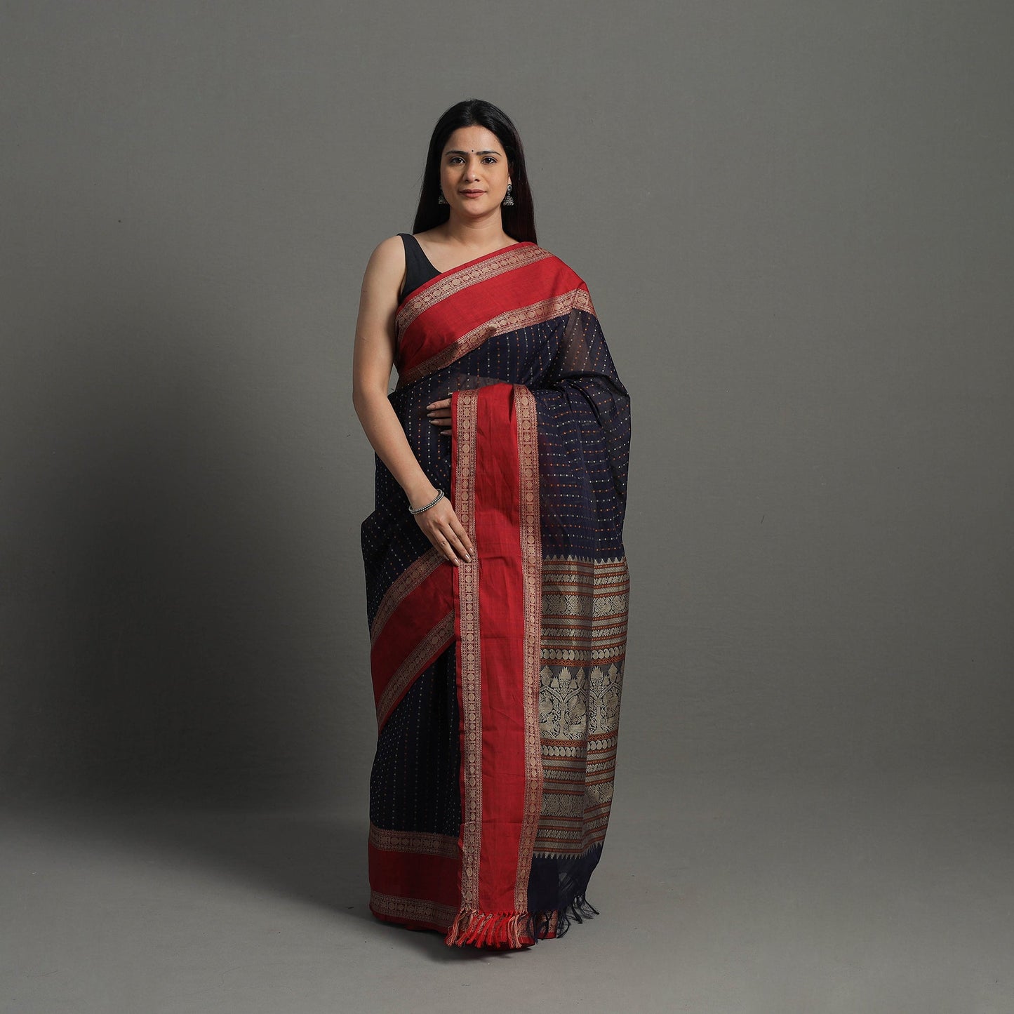  Handloom Cotton Thread Border Kanchipuram Saree 