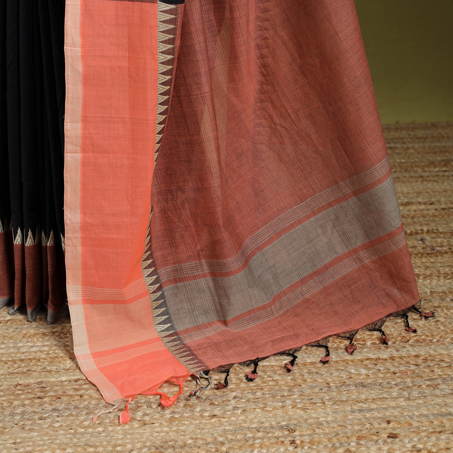Black - handloom cotton thread border mangalagiri saree 35