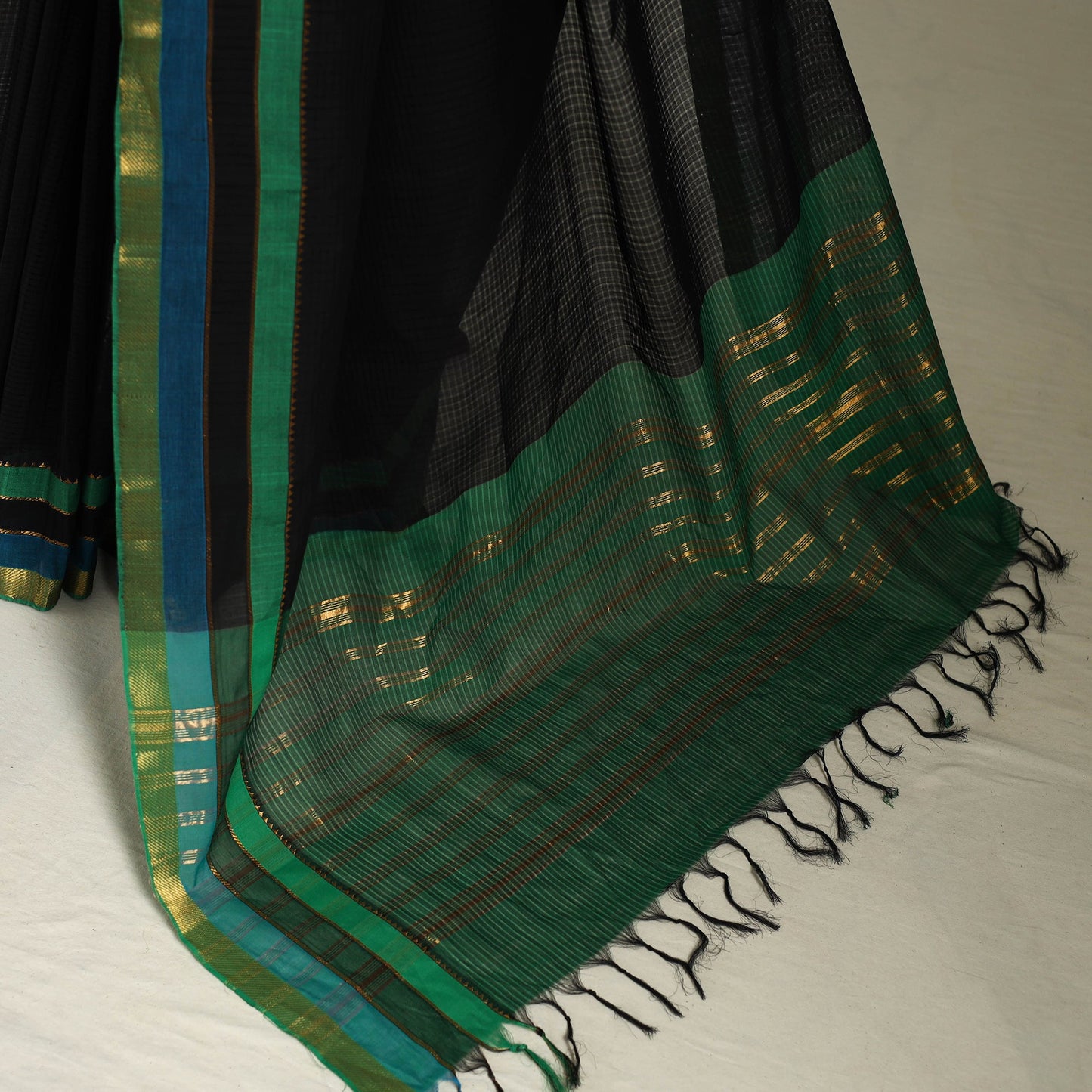 Black - handloom missing checks cotton mangalagiri saree 07