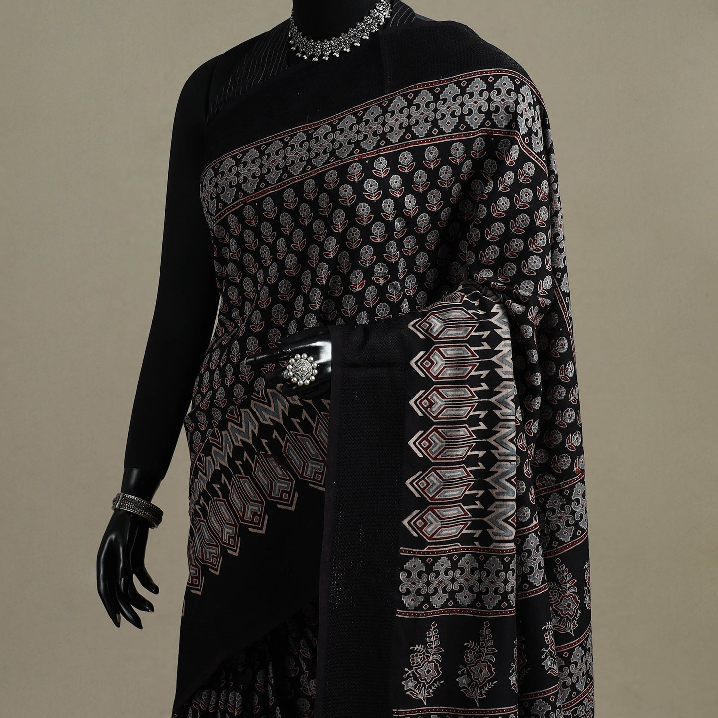 Handloom natural dyed hand maheshwari cotton saree