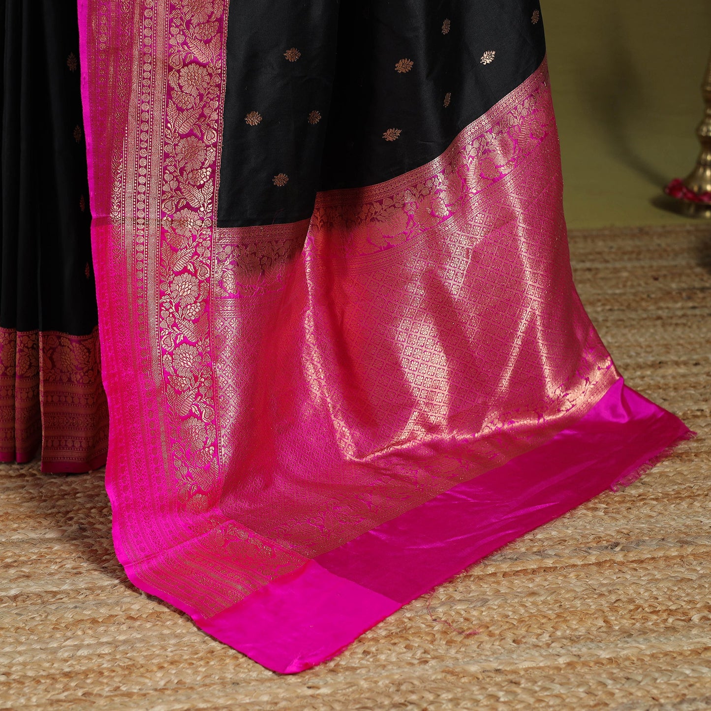 Black - handloom pure katan silk kaduwa zari buti banarasi