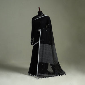 Handloom pure mul cotton phulia jamdani saree with tassels