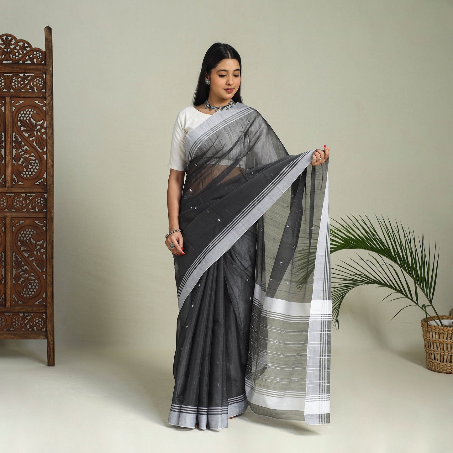 Buy Black Handloom Thread Buti Chanderi Cotton Saree