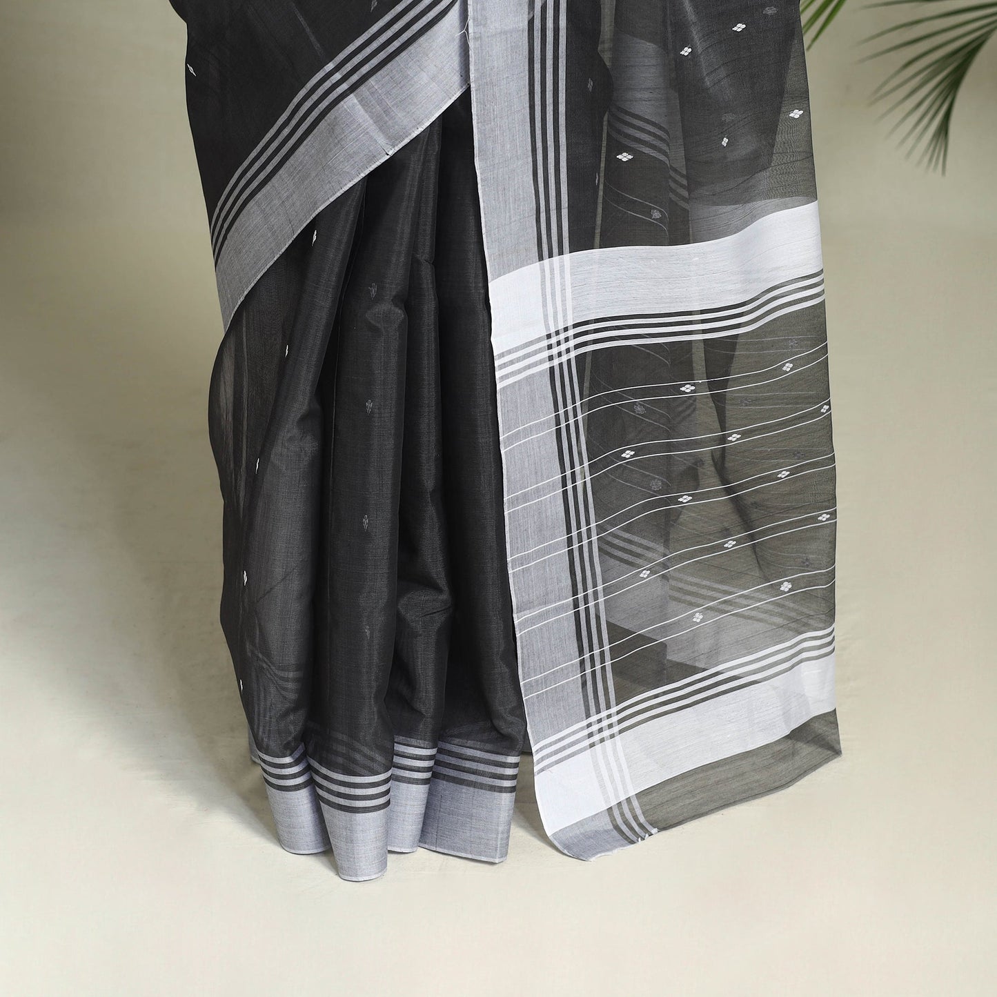 Buy Black Handloom Thread Buti Chanderi Cotton Saree