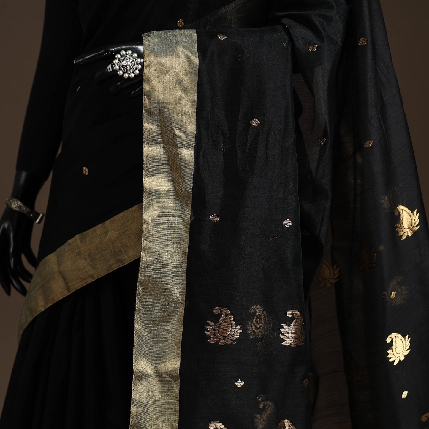 Handloom zari work chanderi silk saree 17 - handcrafted