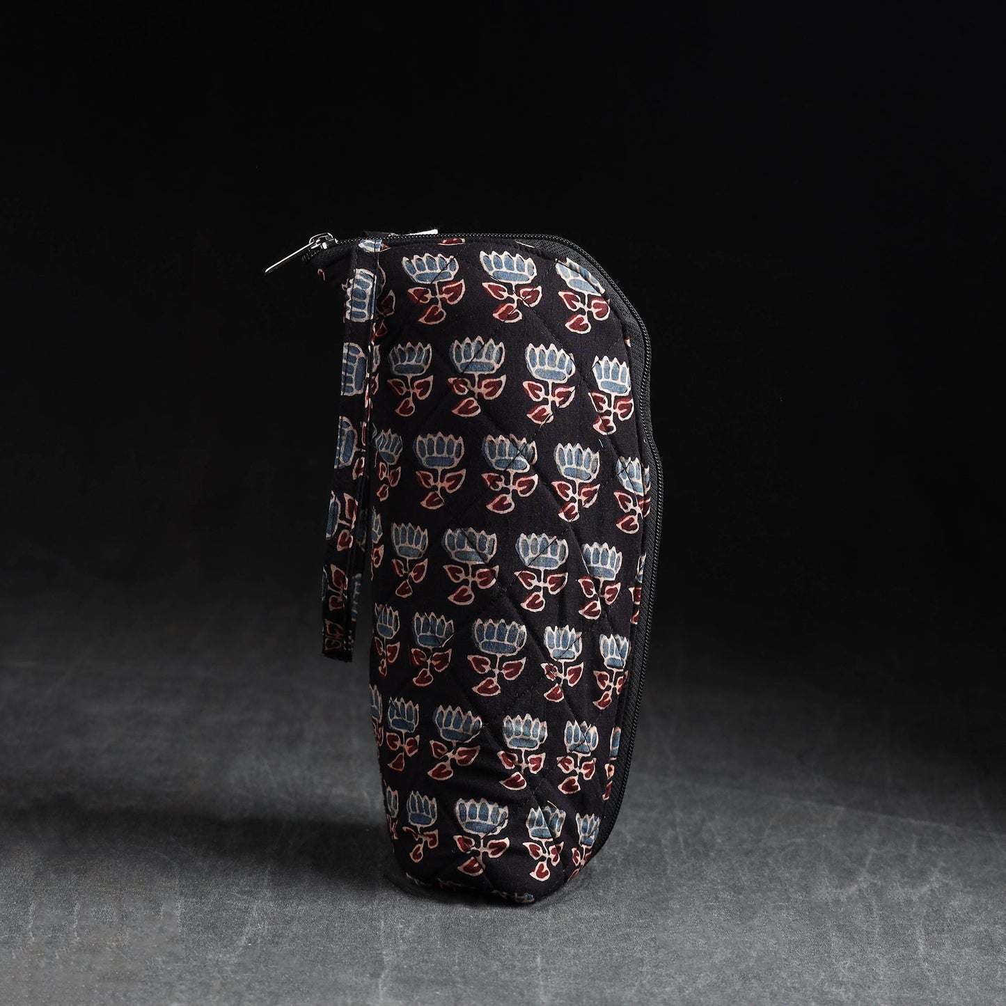 Handmade 1l water bottle cover 03 - handcrafted