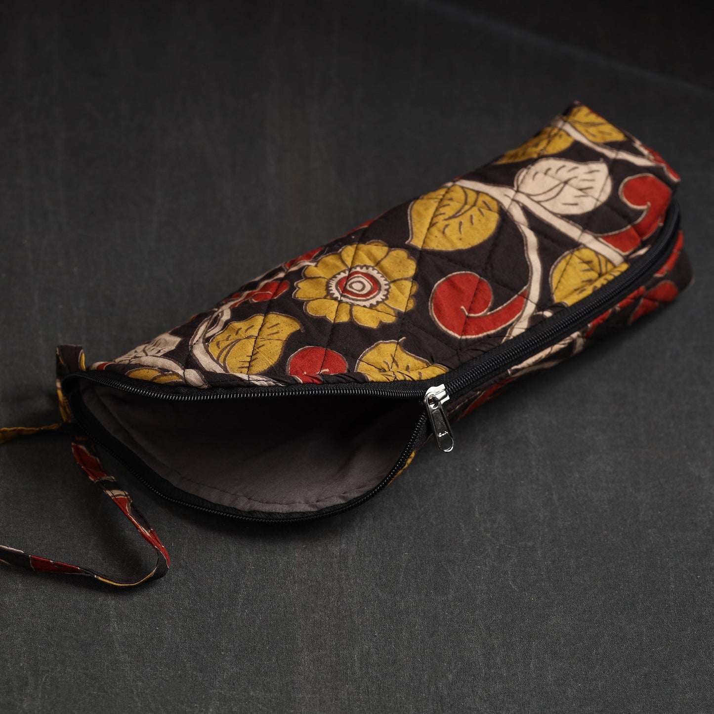  Black Handmade Cotton 1L Water Bottle Cover 