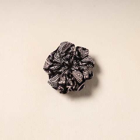 Black Handmade Cotton Elastic Rubber Band/Scrunchie