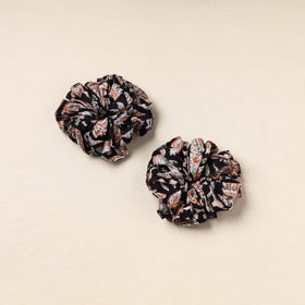 Black - handmade cotton rubber bands/scrunchies (set of 2)