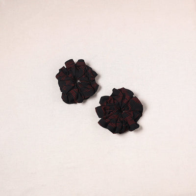 Black - handmade cotton rubber bands/scrunchies (set of 2)