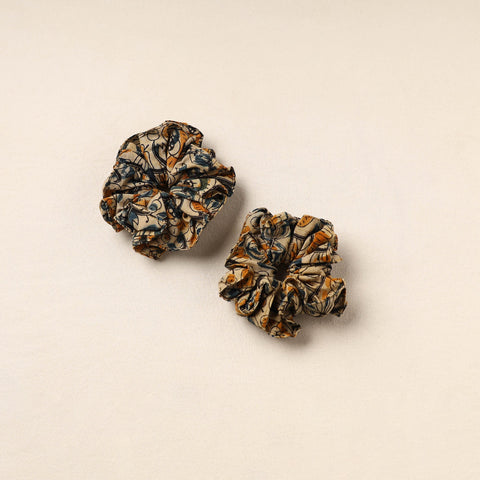 Black - handmade cotton rubber bands/scrunchies (set of 2)