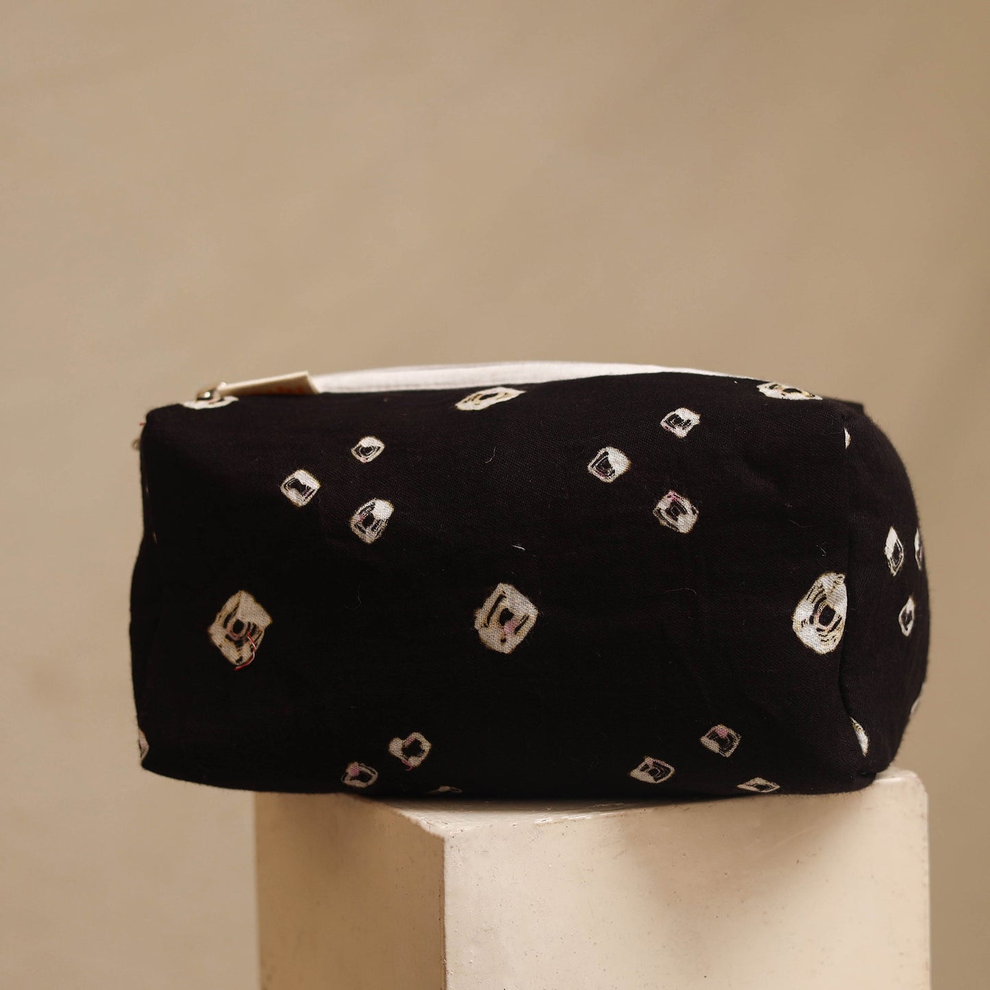 Black - handmade cotton toiletry bags (set of 3) 23