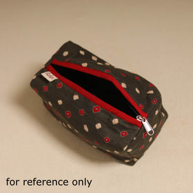 Black - handmade cotton toiletry pouch 18 - handcrafted