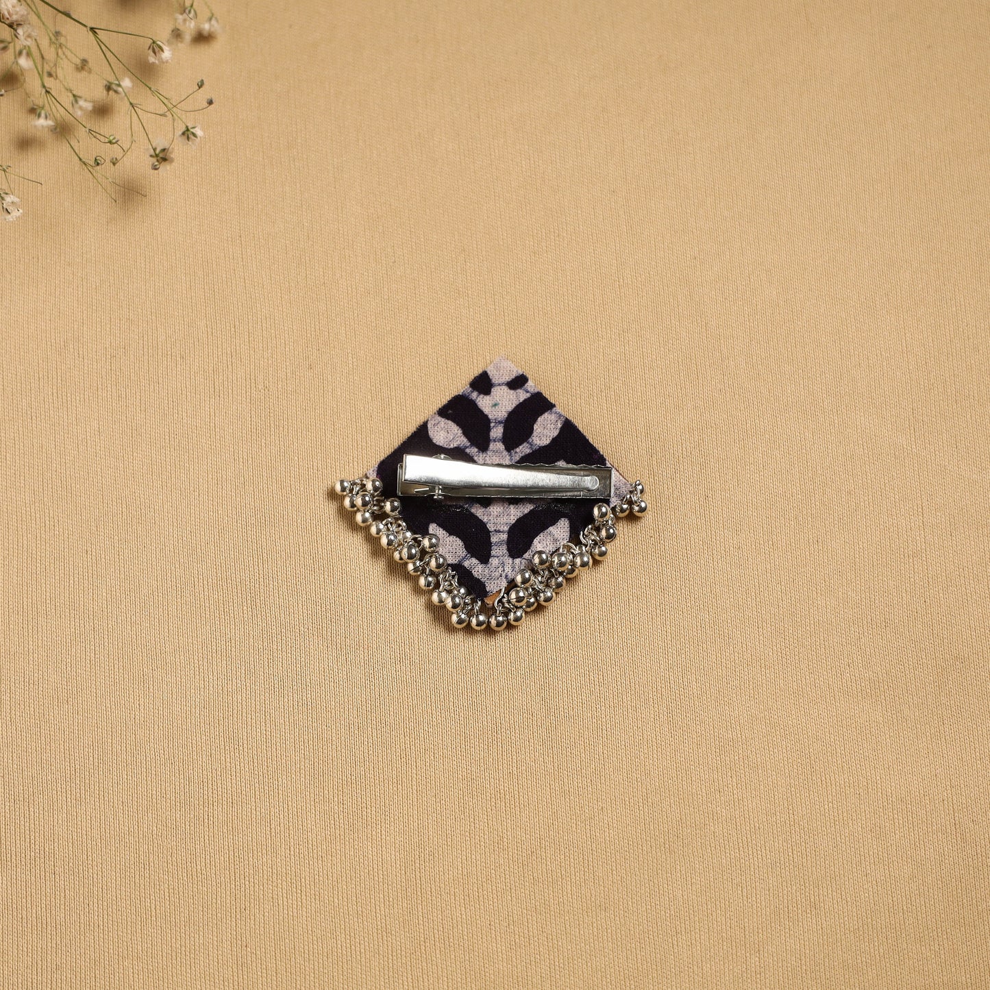 Handmade fabart ghungroo work hair clip 19 - handcrafted