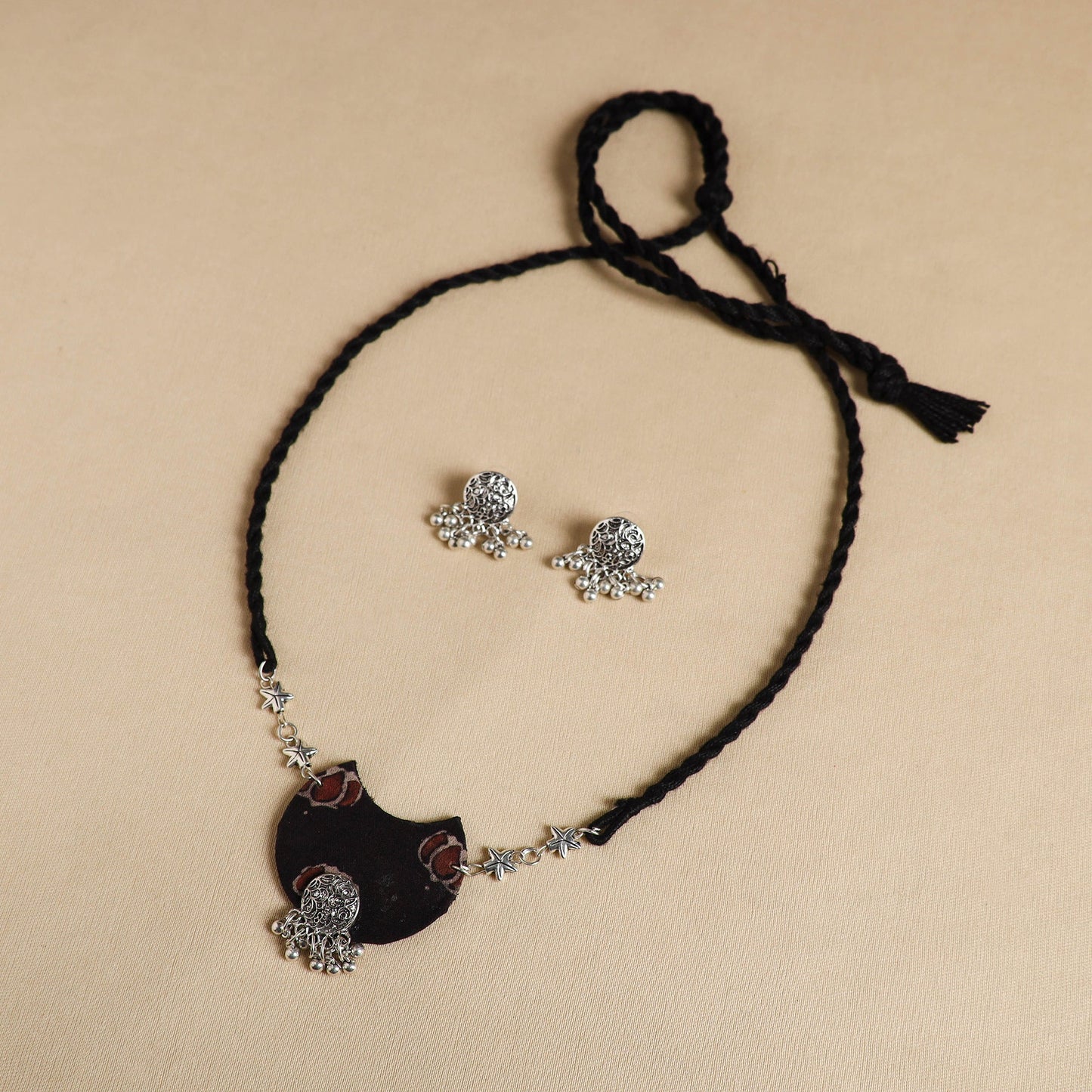 Black - handmade fabart gs necklace set 03 - handcrafted