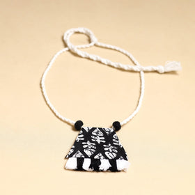 Buy Handmade Fabart Necklace Set