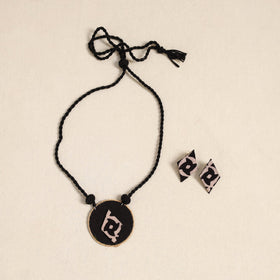 Black - handmade fabart necklace set 25 - handcrafted