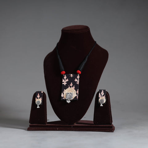 Buy Handmade Black GS Jute Fabart Necklace Set