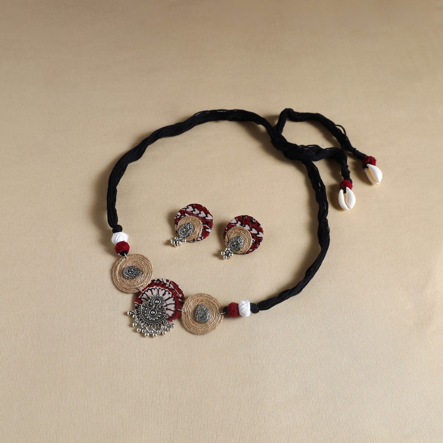 Black - handmade gs jute fabart necklace set 08