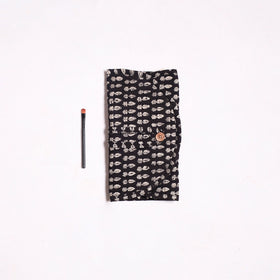 Handmade multipurpose segmented make-up brush wrap