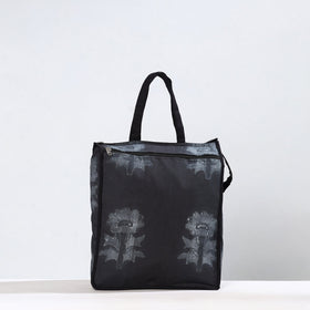 Black Handmade Nui Shibori Tie-Dye Cotton Shopping Bag 09