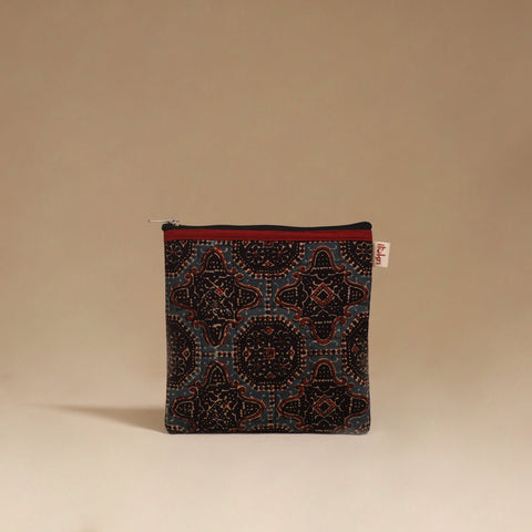 Handmade quilted utility pouch 53 - handcrafted