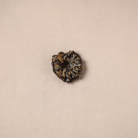 Handmade rubber band/scrunchie 111 - handcrafted