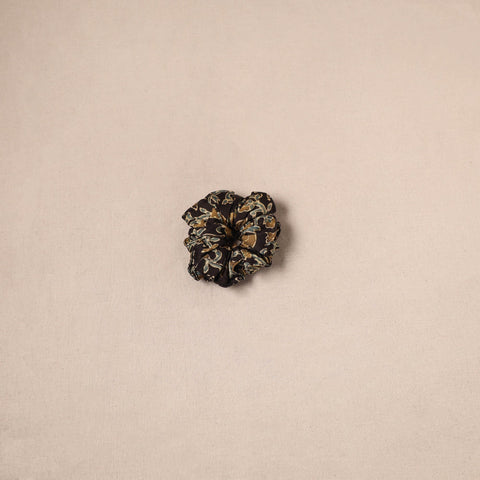 Handmade rubber band/scrunchie 151 - handcrafted