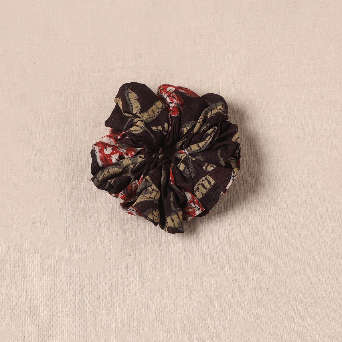 Handmade rubber band/scrunchie 55 - handcrafted