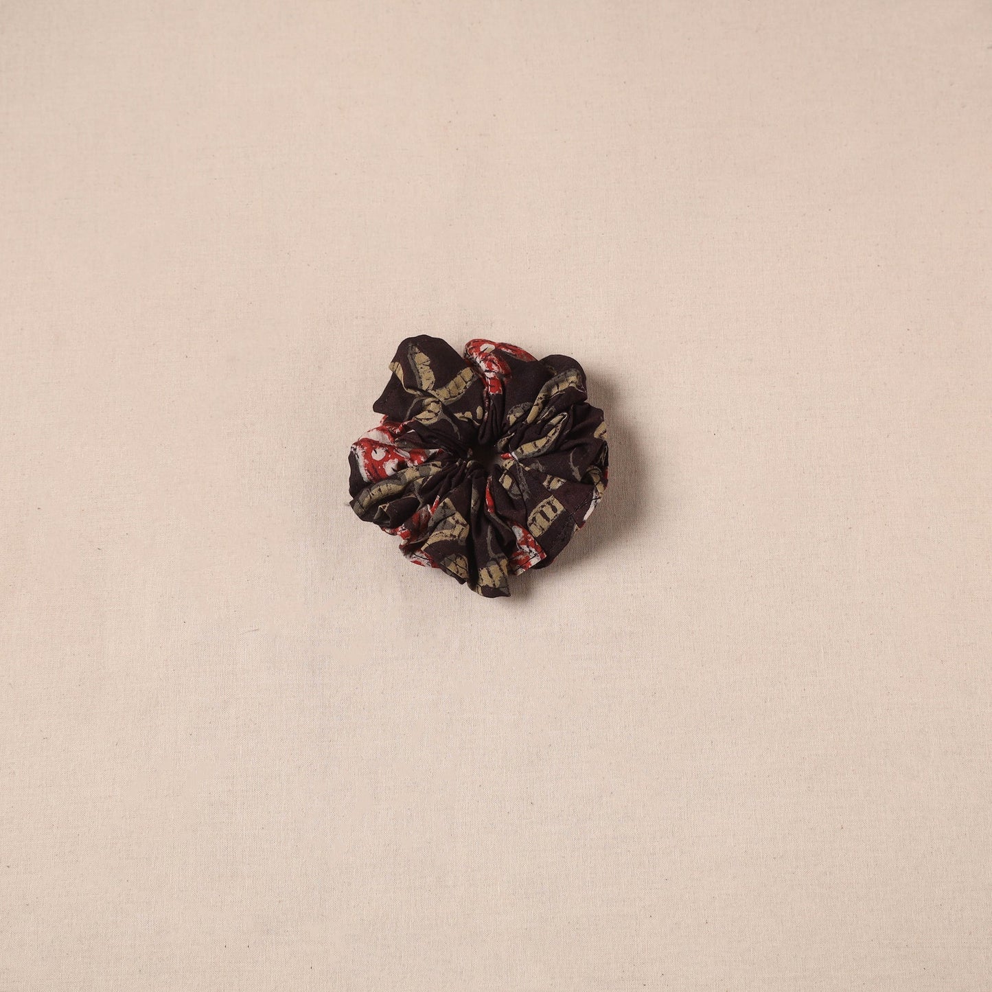 Handmade rubber band/scrunchie 55 - handcrafted