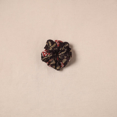 Handmade rubber band/scrunchie 55 - handcrafted