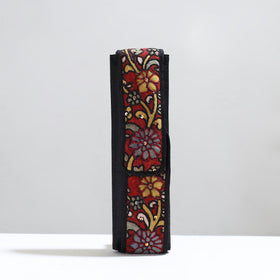 Black Handpainted Kalamkari Natural Dyed Ghicha Silk Earrings Pouch 09 