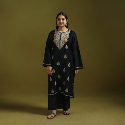 Handwoven aari hand embroidered kashmiri pure wool pheran