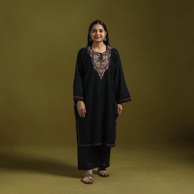 Handwoven sozni hand embroidered kashmiri pure wool pheran