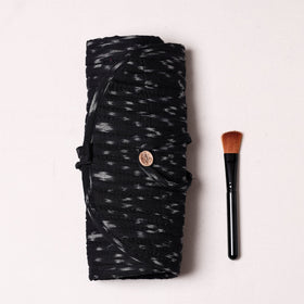  Ikat Fabric Multipurpose Segmented Make-up Brush Wrap Pouch/Case 
