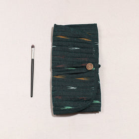  Ikat Fabric Multipurpose Segmented Make-up Brush Wrap Pouch/Case 