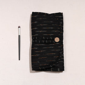  Ikat Fabric Multipurpose Segmented Make-up Brush Wrap Pouch/Case 