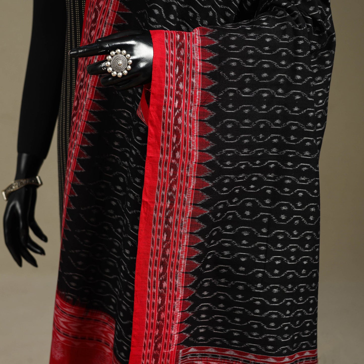 Black - ikat handloom cotton sambalpuri dupatta 17