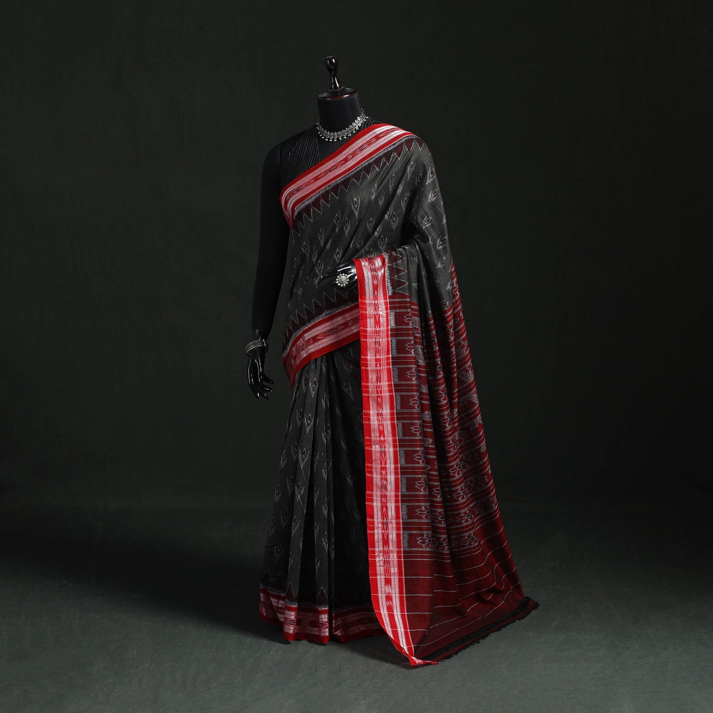 Ikat handloom cotton sambalpuri saree 17 - handcrafted