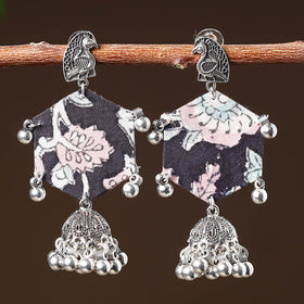 Black - izah handcrafted gs fabart earrings