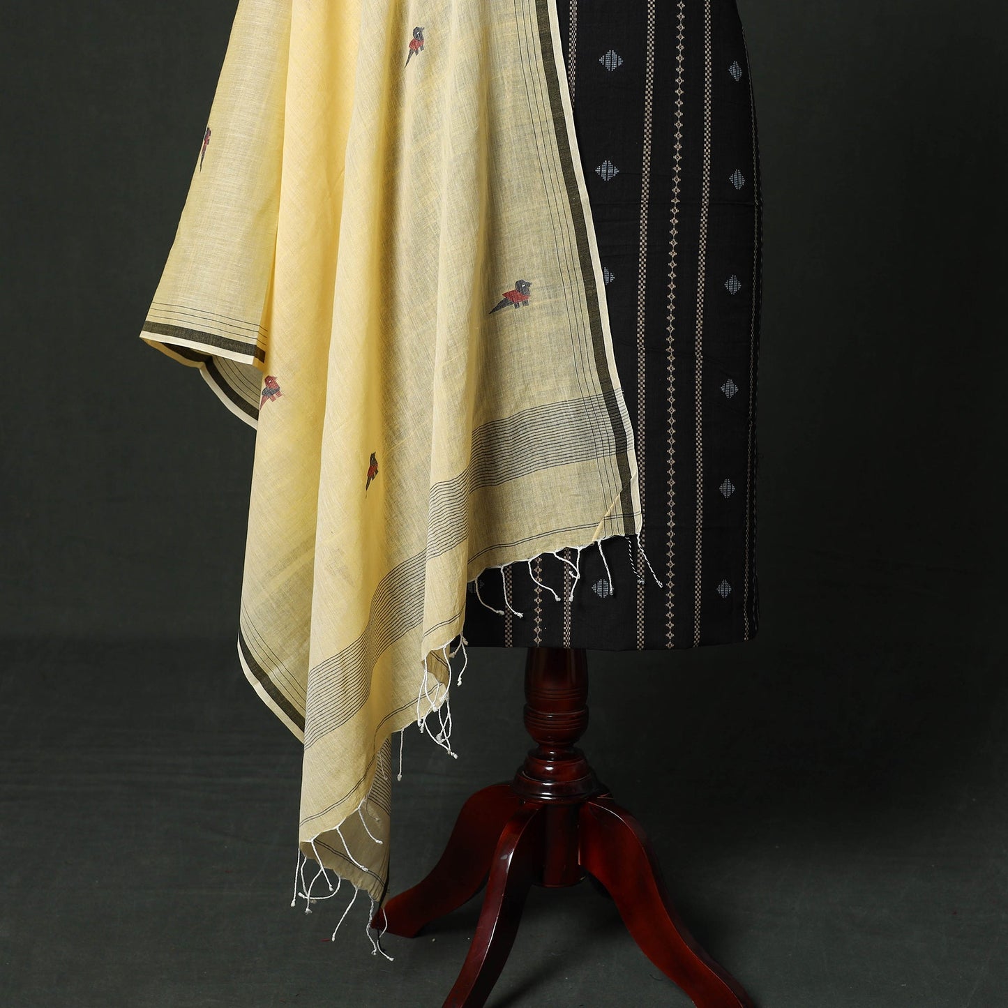 Jacquard cotton 2pc unstitched dress material