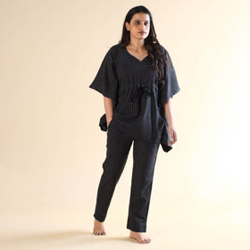 Black jacquard cotton kaftan & pyjama night suit set