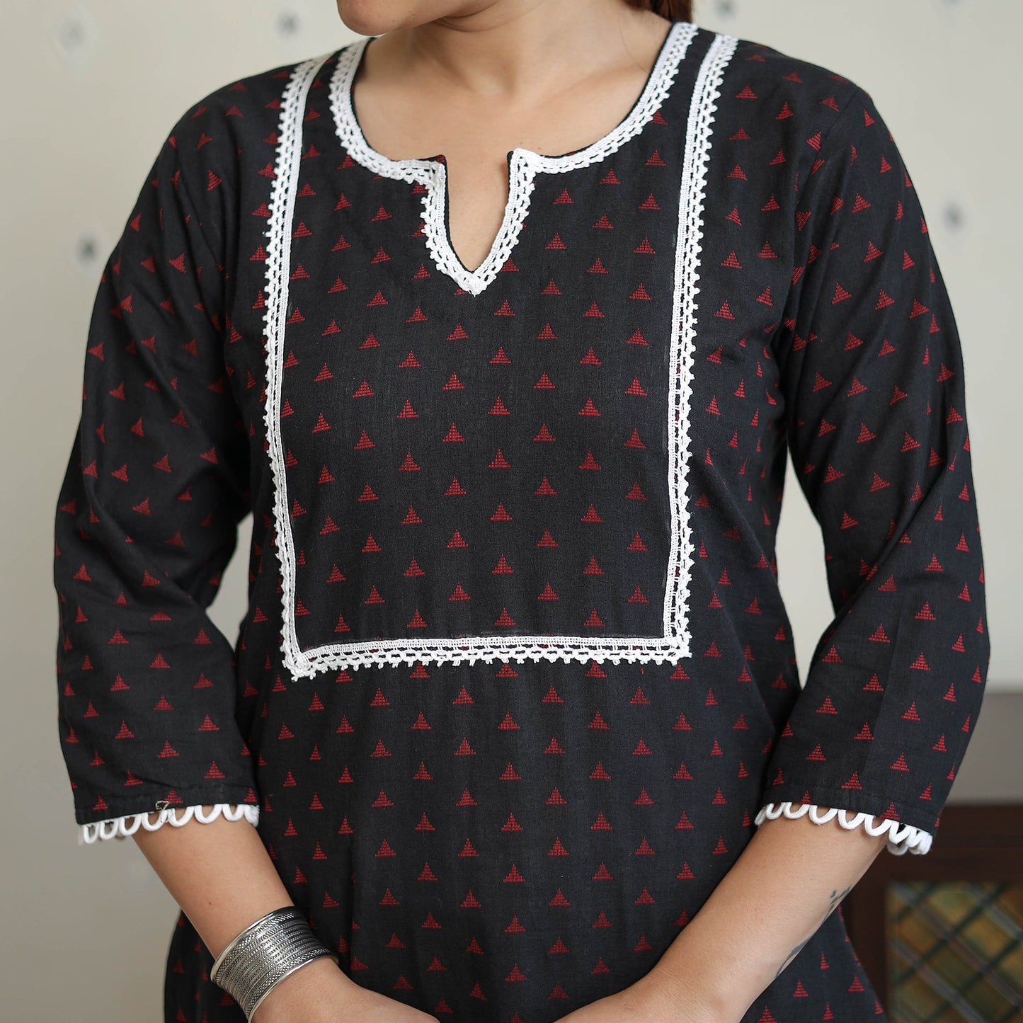 Buy Elegant Jacquard Kurta for Women 