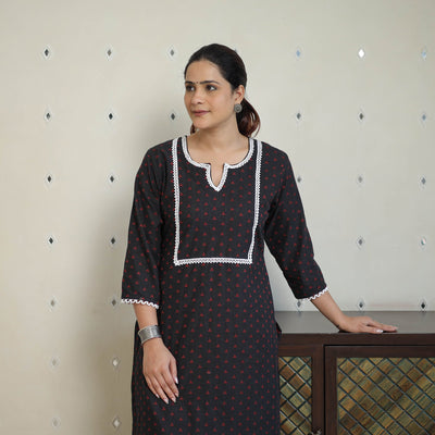 Buy Elegant Jacquard Kurta for Women 