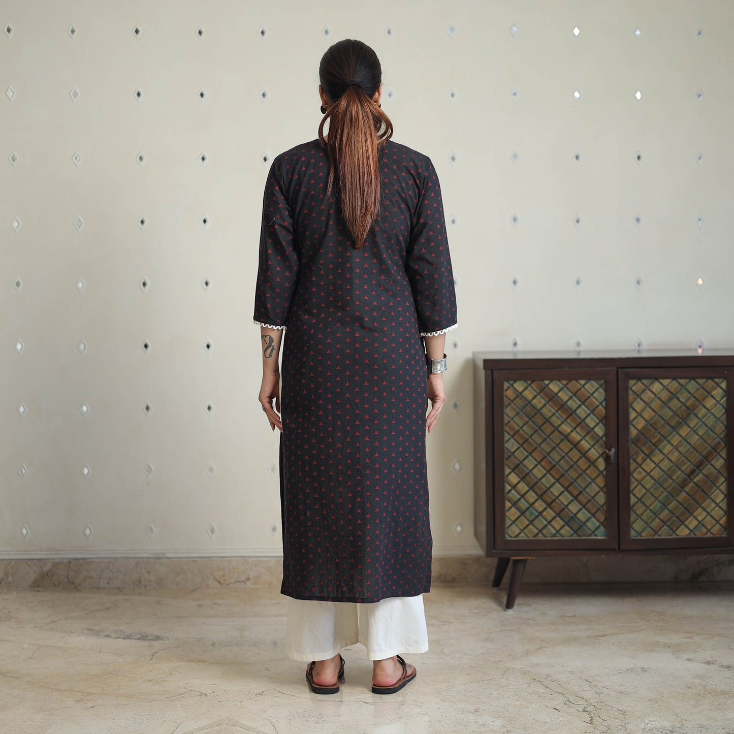 Buy Elegant Jacquard Kurta for Women 
